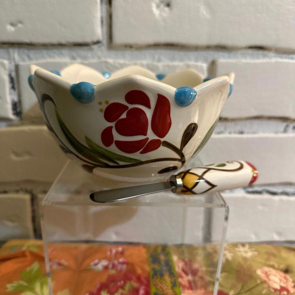 Vida by Eva Mendes for España JARDINE Handcrafted Scalloped Floral Dip Set 4.75"